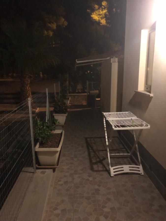 Casa Vacanza Nonna Sarina كوستوناتشي المظهر الخارجي الصورة