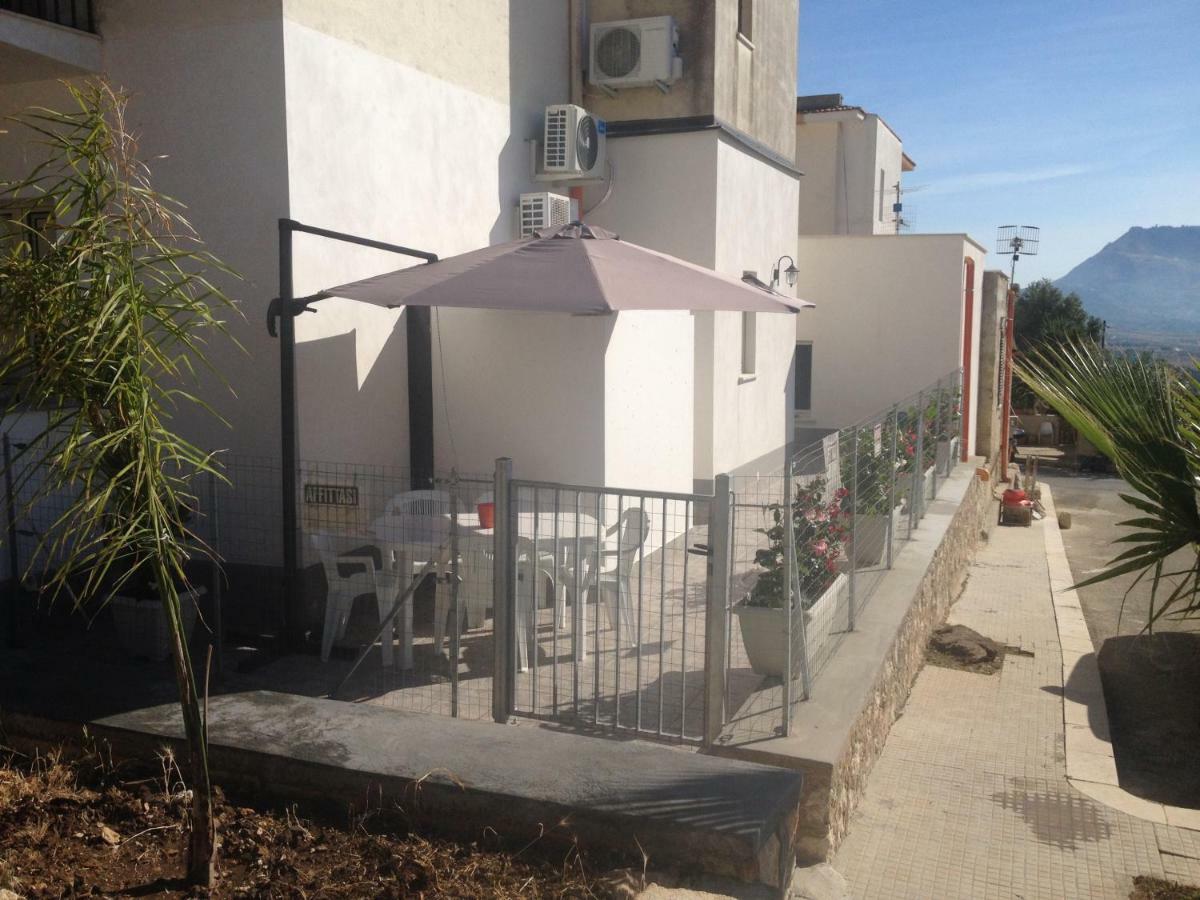 Casa Vacanza Nonna Sarina كوستوناتشي المظهر الخارجي الصورة